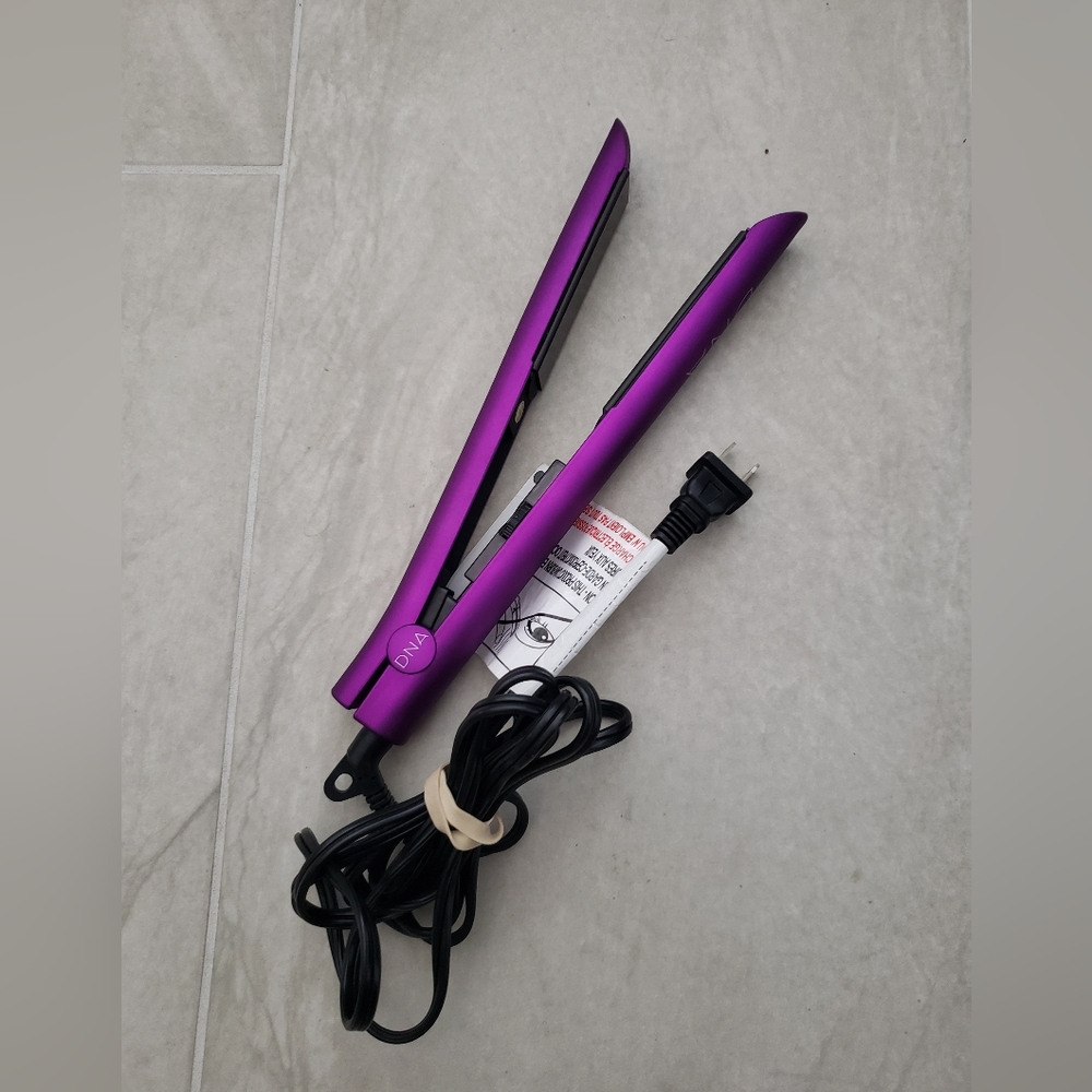 NWOB DNA Hair Tools Satin Ceramic Straightener